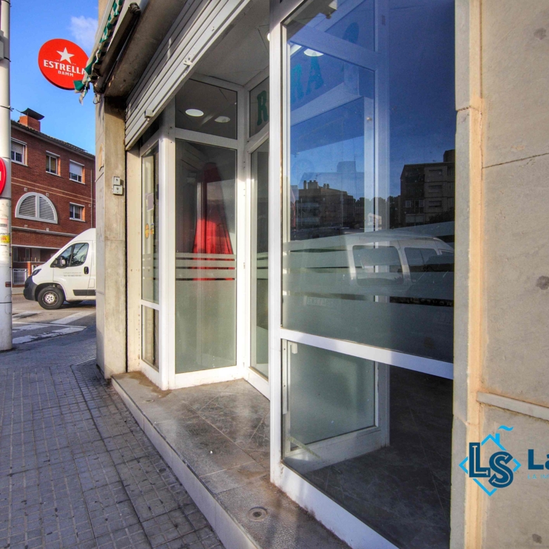 Local en venta en sant andreu de la barca (24)