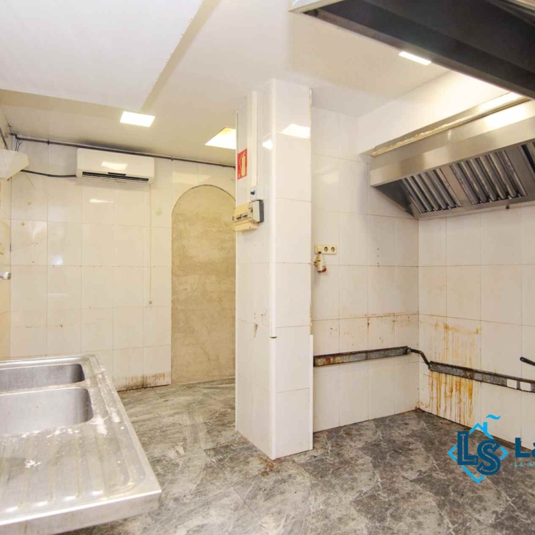 Local en venta en sant andreu de la barca (25)