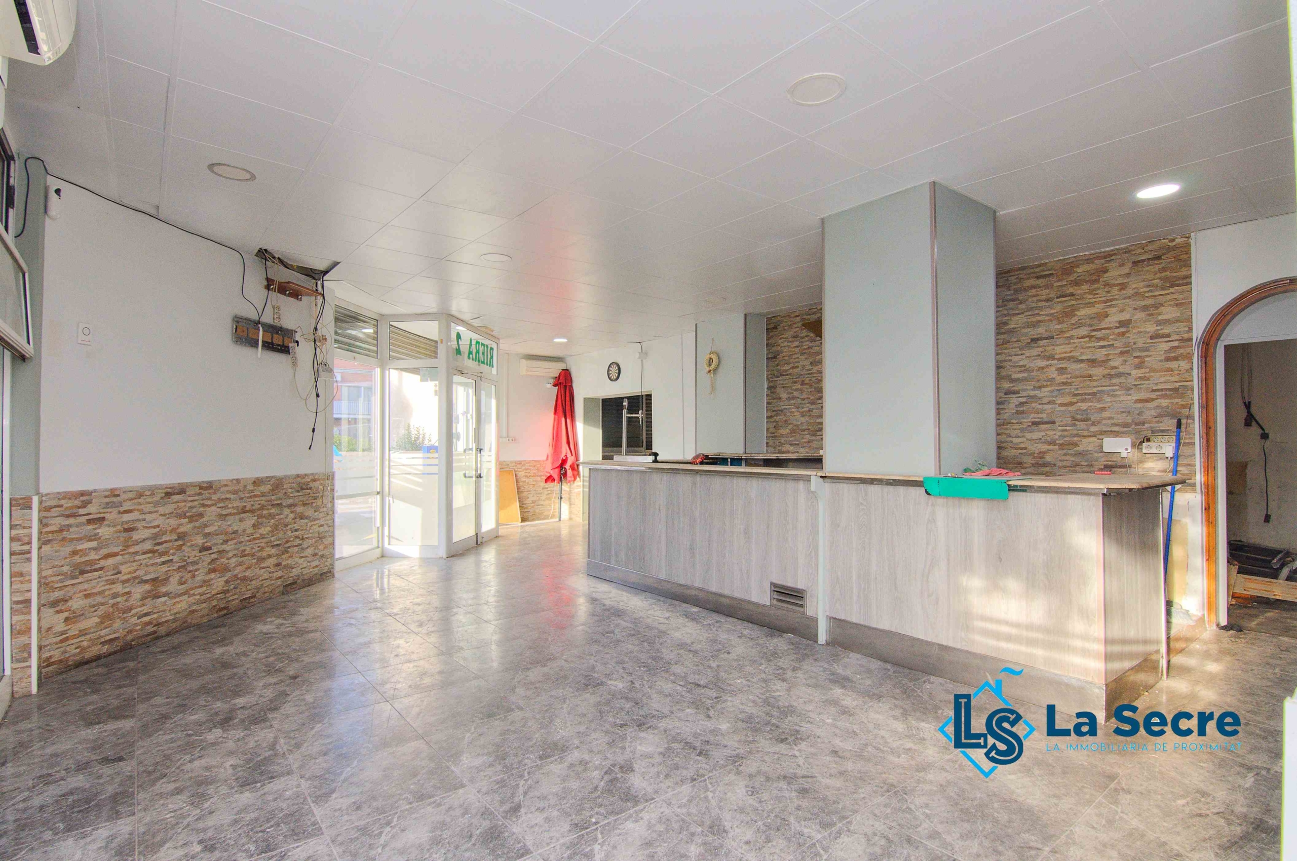 Local en venta en sant andreu de la barca (38)