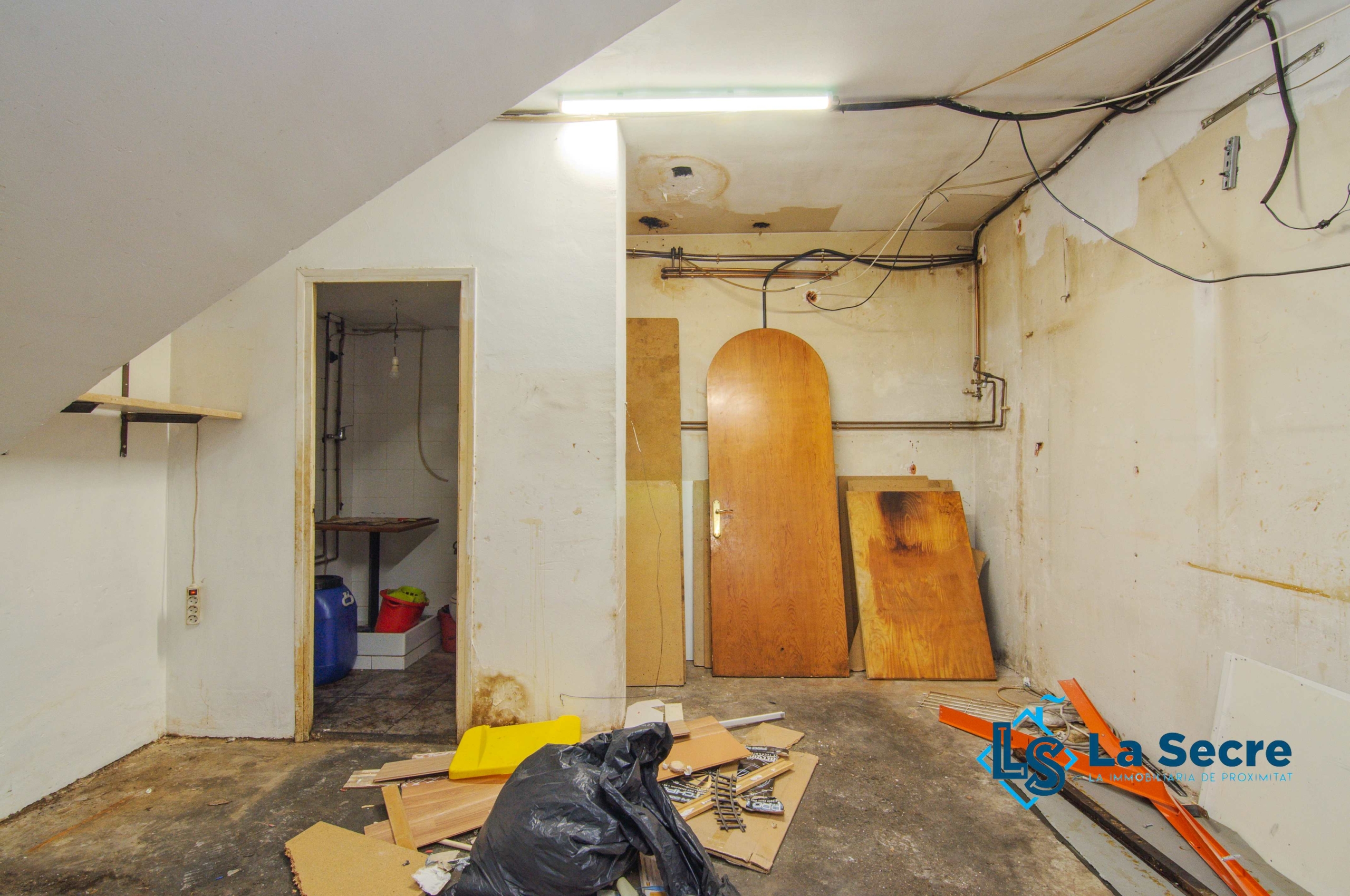 Local en venta en sant andreu de la barca (43)