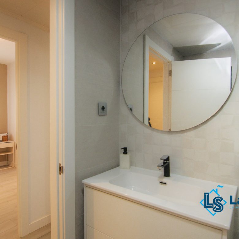 Piso en venta en martorell 18